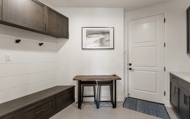 The Yucca Flower #11 3 Bedroom Home