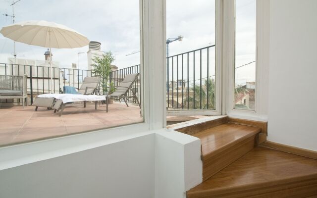 Trinitarios Apartment
