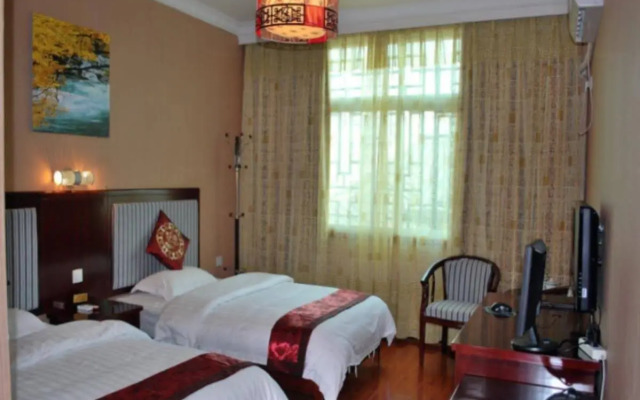 Fenghuang Guang Feng Lou Hotel