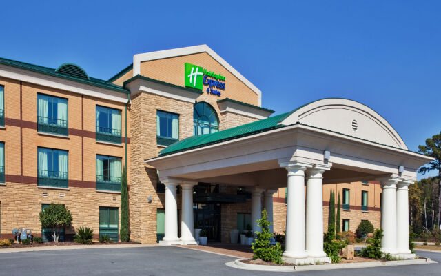 Holiday Inn Express Hotel & Suites Macon-West, an IHG Hotel