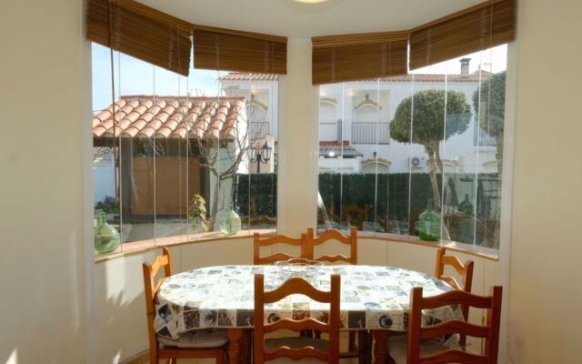 House Isis II Miami Platja