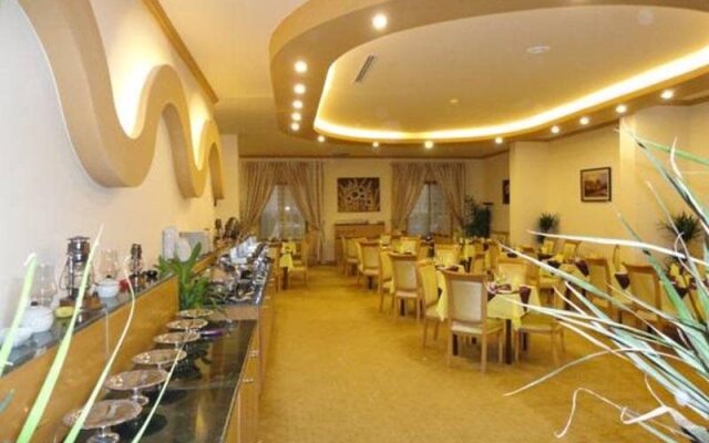 Orchid Al Mansour Hotel