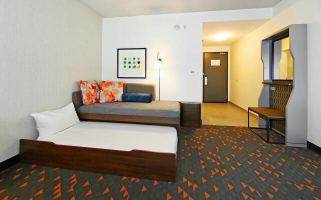 Holiday Inn Hotel & Suites Calgary Airport North, an IHG Hotel