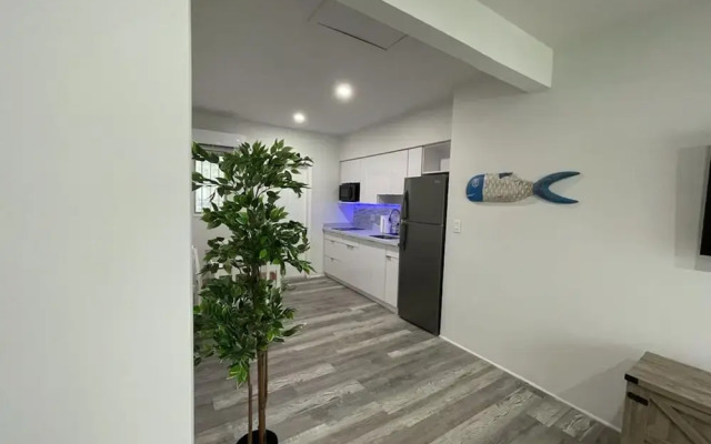 Douglas Rd Apartments