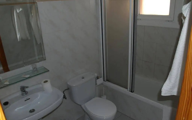 Hostal Barnes