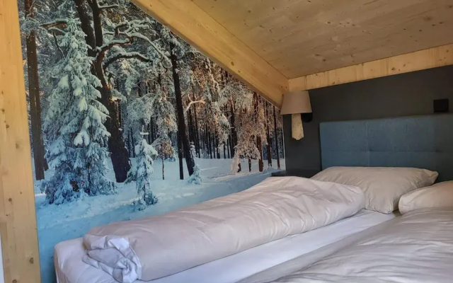 Beautiful Chalet With Sauna