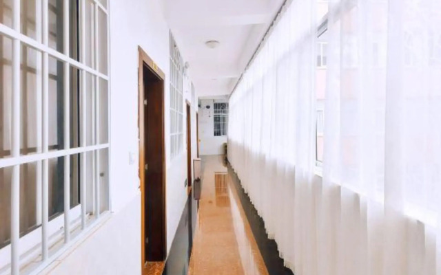 Qingshun Hotel