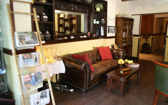 Villa Carmel Boutique Hotel