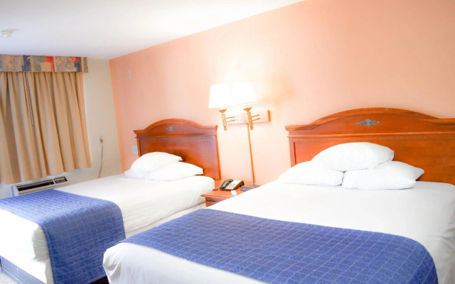 Knights Inn North Attleboro