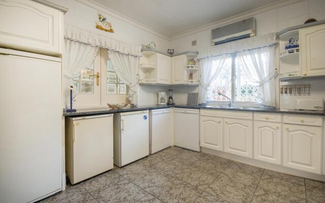 Bfa 1 - Casa Con Piscina, Pista De Tenis, Jardin,