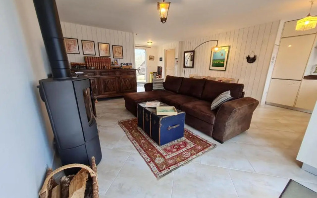 Gîte Jouy-le-Potier, 3 pièces, 4 personnes - FR-1-590-142