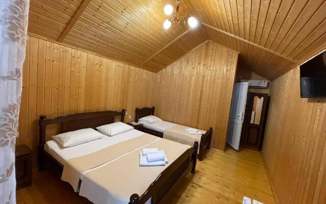 Mini Hotel Green House