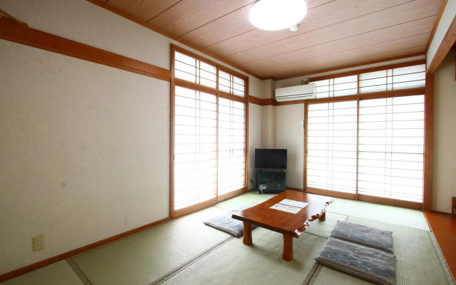 Minshuku Takesugi – Guest Rooms – Yakushima