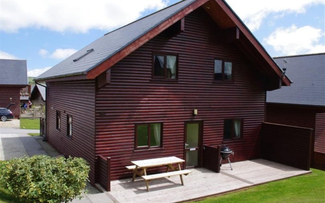 Comfy Holiday Home in Saint Columb With Garden