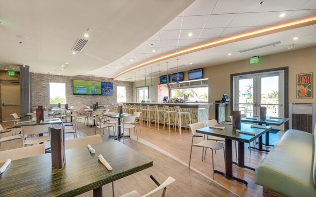 Reunion Raven by Vtrips