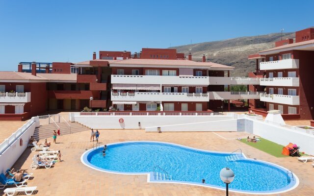 HomeLike Sea Front Duplex Terrace Pool