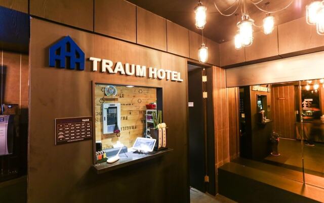 Jamsil Traum Hotel