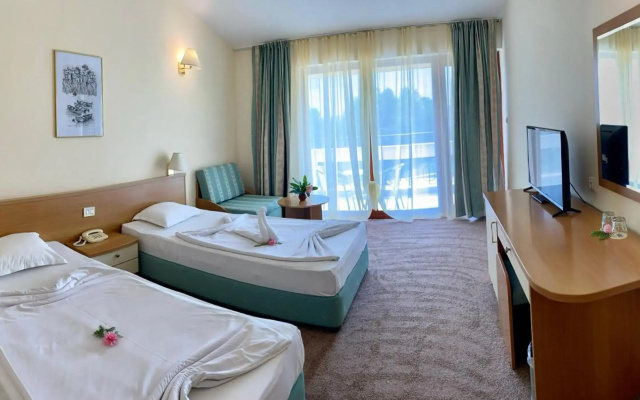  Duni Belleville Hotel - Все включено