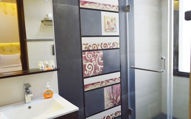 When In Gurgaon - Service Apartments near Medanta Medicity