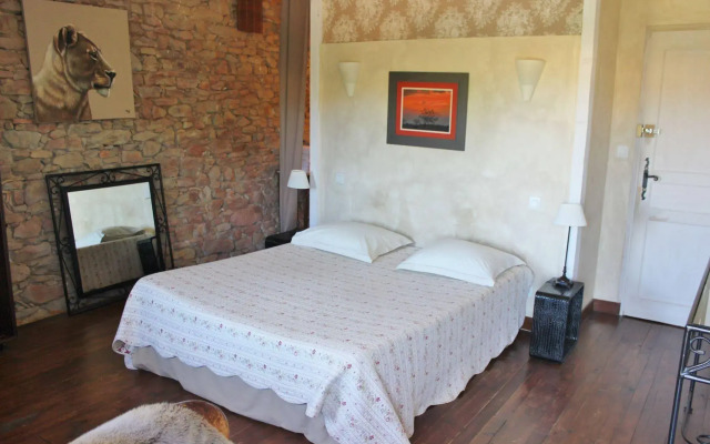 Domaine De Marseillens