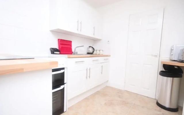 33C Medmerry Park 2 Bedroom Chalet