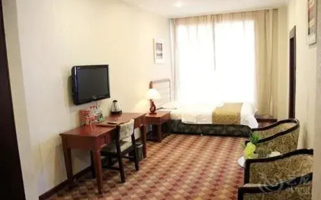 Yatai Hotel