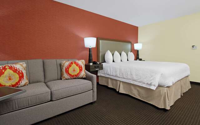 Hampton Inn Columbus - Airport