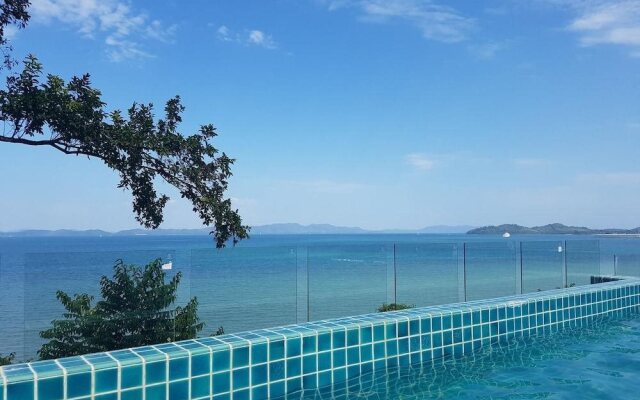 8IK88 Phuket - Adults Only