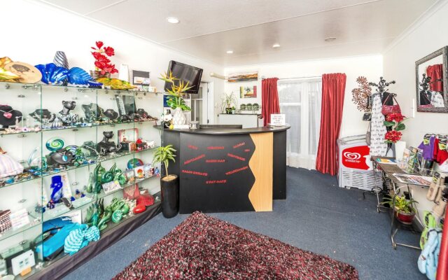 Anndion Lodge - Backpacker
