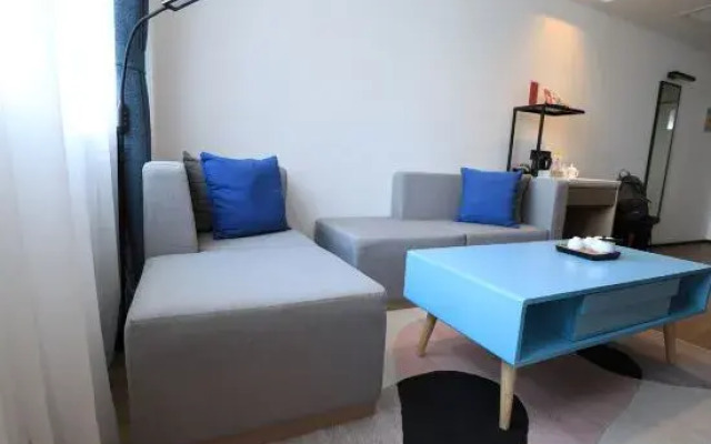 Superior Hotel (Pingdu Renmin Road, Shangjie Food Street)