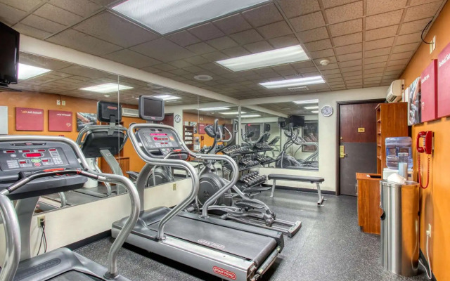 Comfort Suites Madison West - Middleton