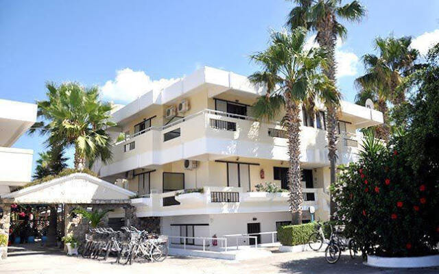Denise Apartments