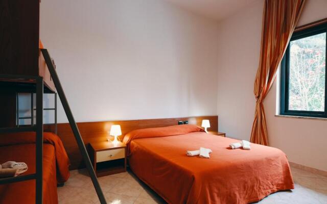 Hotel Almas