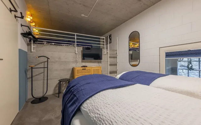 Hostel Tabakhuesli