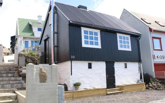 Two Bedroom Vacation Home In The Center Of Tórshavn