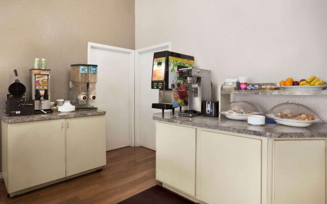 Travelodge by Wyndham Killeen/Fort Hood