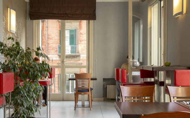 Napolit'amo Hotel Medina