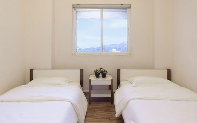 Merry Land Hotel
