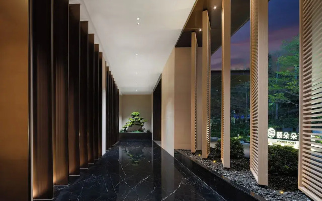 Xiang Ji Executive  Apartment