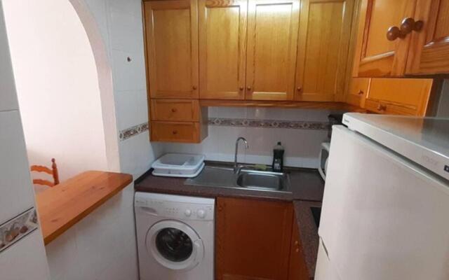 Cozy Holiday @ 3BR Apt Near Beach Promenade!