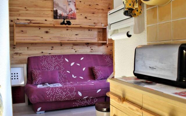 Appartement Risoul, 1 pièce, 4 personnes - FR-1-330-234