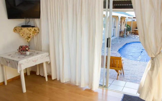 De Helling Self Catering