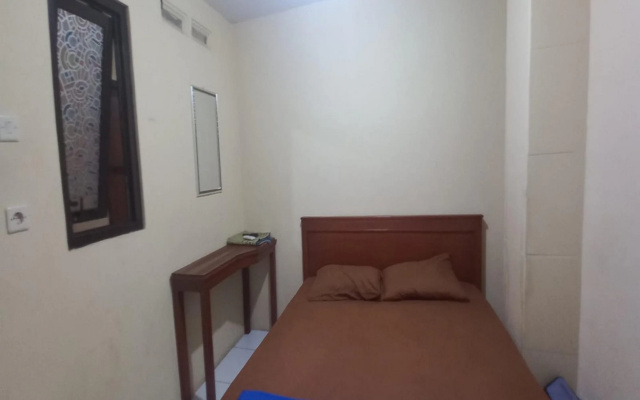 Hotel O 94911 Syariah Anggrek Guest House – Guest Rooms – Padalarang