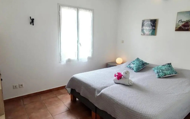 Ti Punch Appartement pied dans l'eau avec piscine