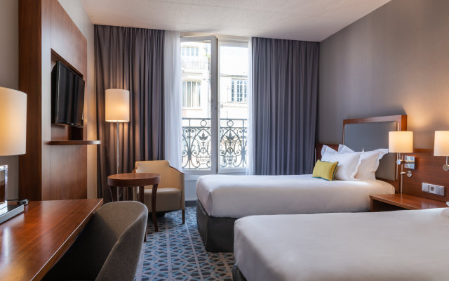 Crowne Plaza Paris Republique, an IHG Hotel