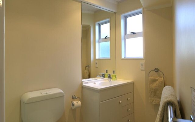 Waihi Beach Lodge