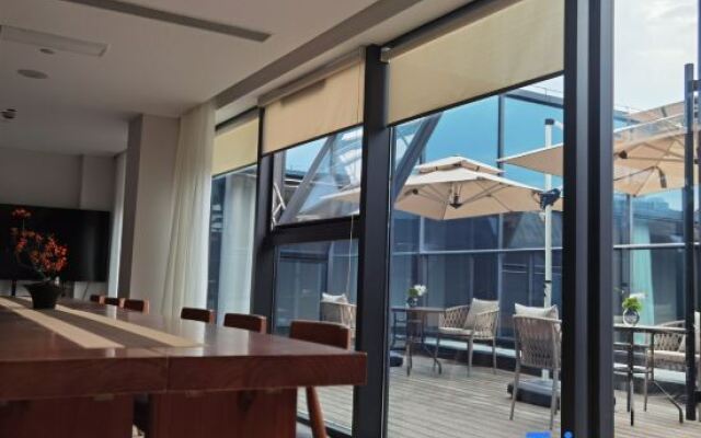 Yunhe Yebo Hotel (Shaoxing LuXun Guli Ying'en men )