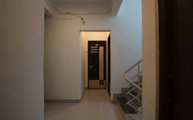Sumiran Plaza By OYO Rooms