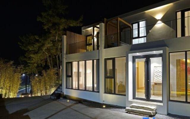 Qingdao Qigu Abalone Island No.85 Homestay