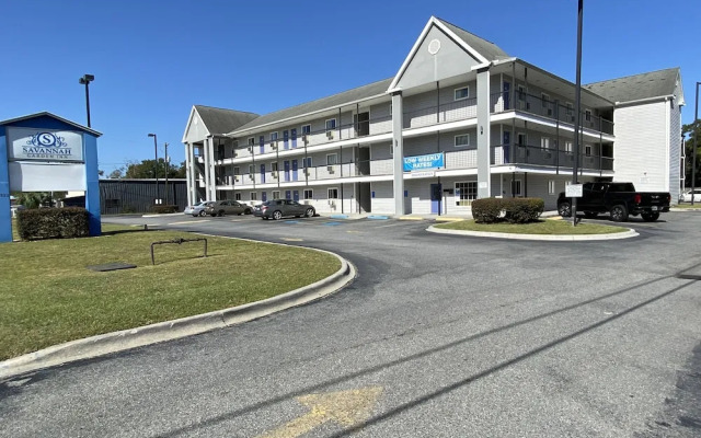 Motel 6 Savannah, GA